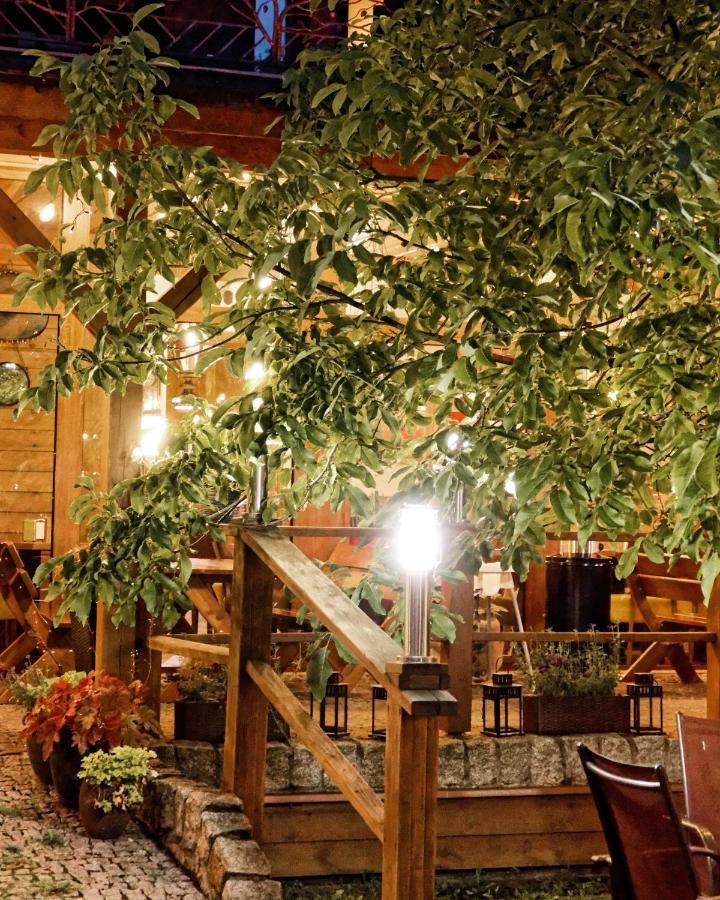 Pokoje Goscinne Pod Jabloniami Augustów Extérieur photo